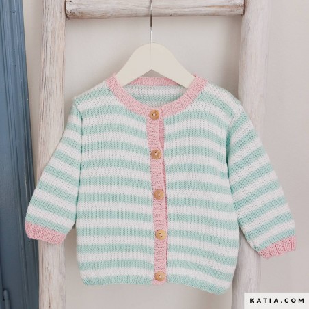 Gilet layette à rayures avec Panama de Katia Gilet layette à rayures avec Panama de Katia