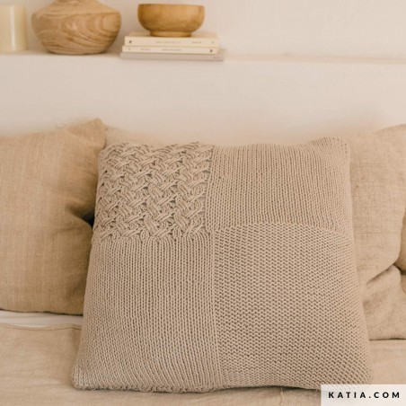 Cousin texturé avec Easy Knit Cotton de Katia Cousin texturé avec Easy Knit Cotton de Katia