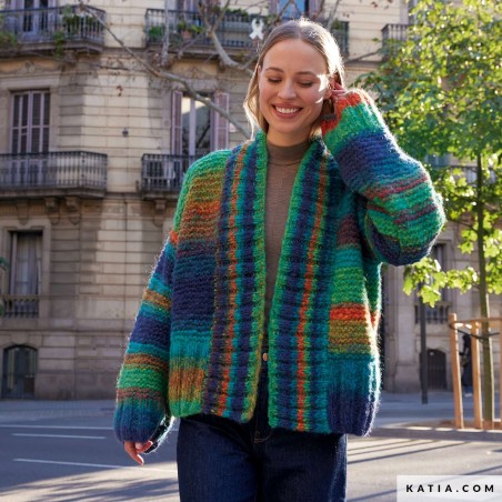 Gilet multicolore en tricot avec Bohémian de Katia Concept Gilet multicolore en tricot avec Bohémian de Katia Concept