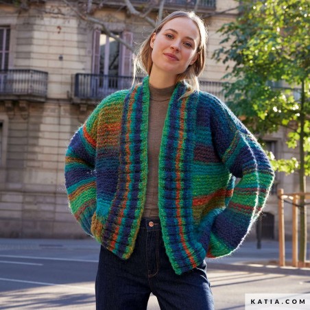 Gilet multicolore en tricot avec Bohémian de Katia Concept Gilet multicolore en tricot avec Bohémian de Katia Concept
