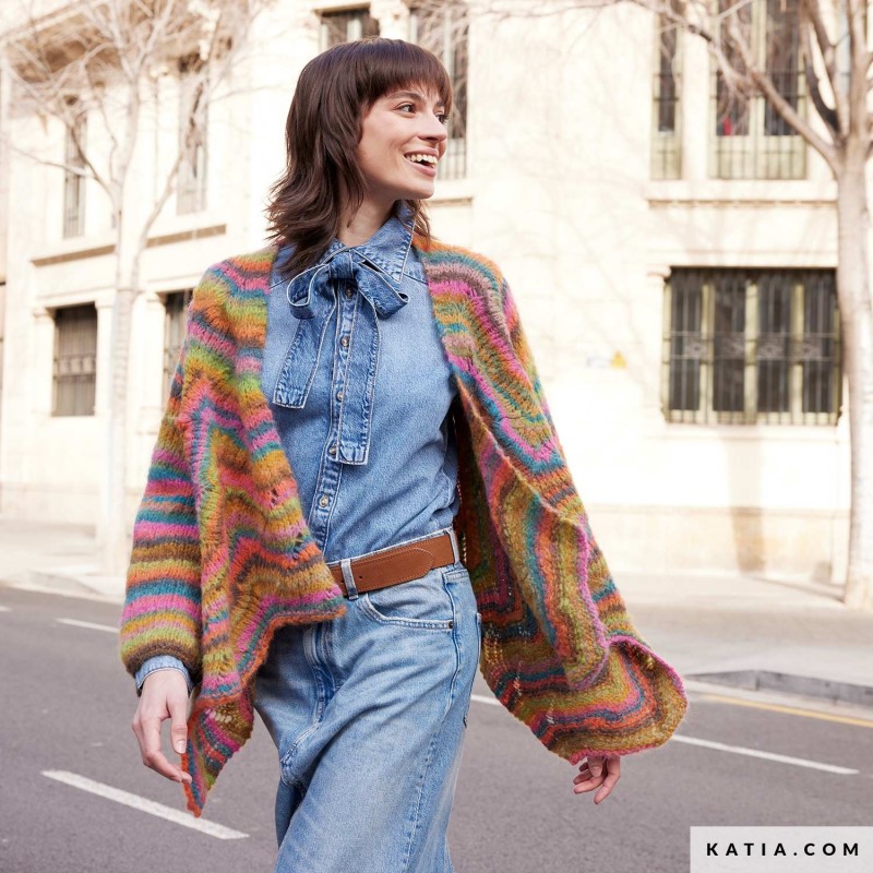 Gilet oversize tricoté avec Reiki de Katia Concept