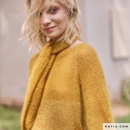 Foulard au point mousse avec SILKY MOHAIR de Katia Concept