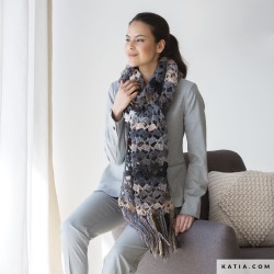 Écharpe longue à franges avec AZTÉCA de Katia