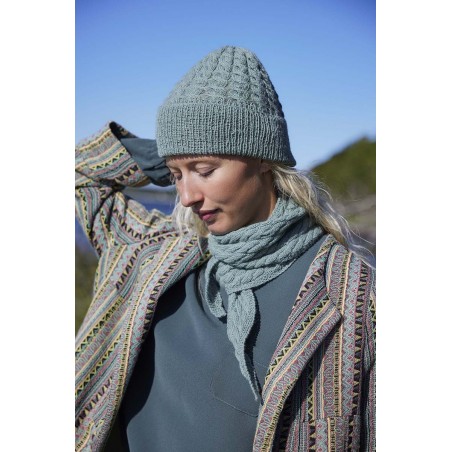 Bonnet avec CASHMÈRE EXTRA LACE Laine de Lang Yarns