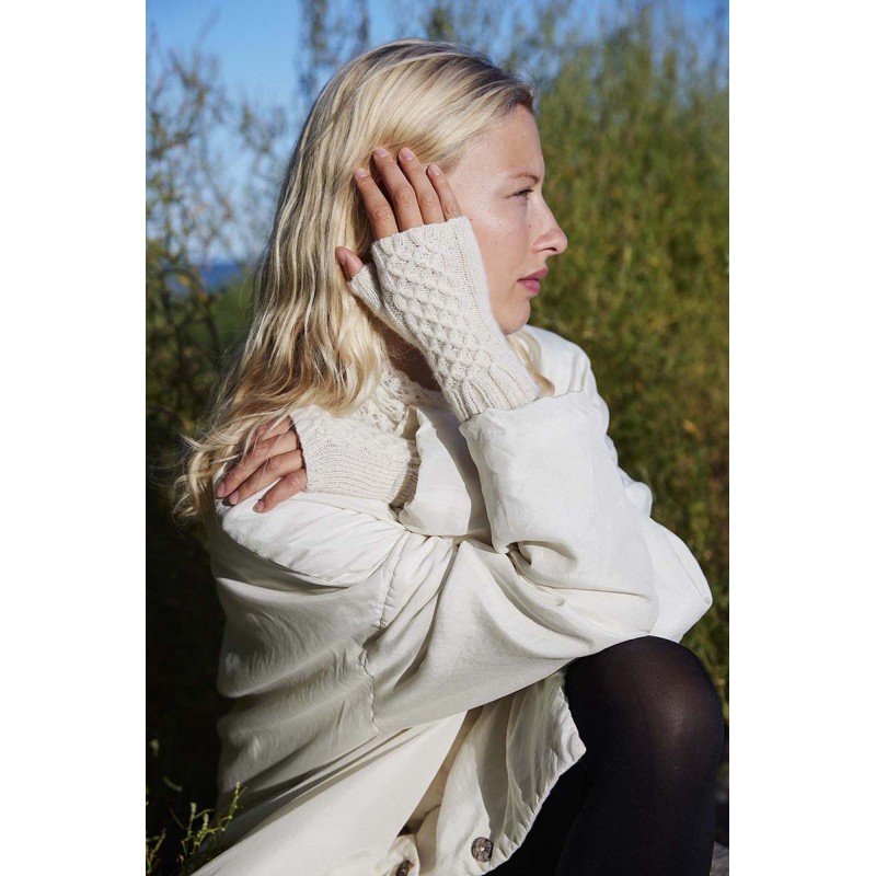 Mitaines femme avec CASHMÈRE EXTRA LACE de Lang Yarns