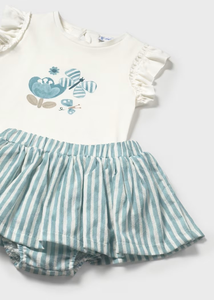1049-t-shirt-fille-papillons-bebe-mayoral-imprime-manches-courtes-modele-vetement-layette-coton-18m-2a-3a-4a-17€--.jpg