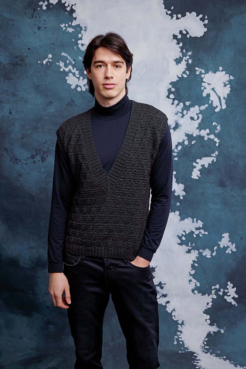 debardeur-vaya-laine-lang-yarns-tricot-tricoter-crocheter-automne-hiver-fil-pelote-aiguilles-modele-femme-catalogue 286-artlaine-com.jpg