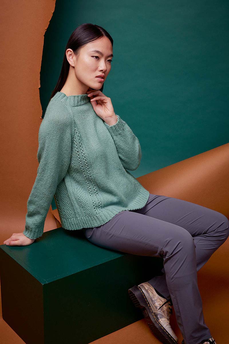 pull-raglan-regina-laine-lang-yarns-tricot-tricoter-crocheter-automne-hiver-fil-pelote-aiguilles-modele-femme-catalogue 286-artlaine-com.jpg