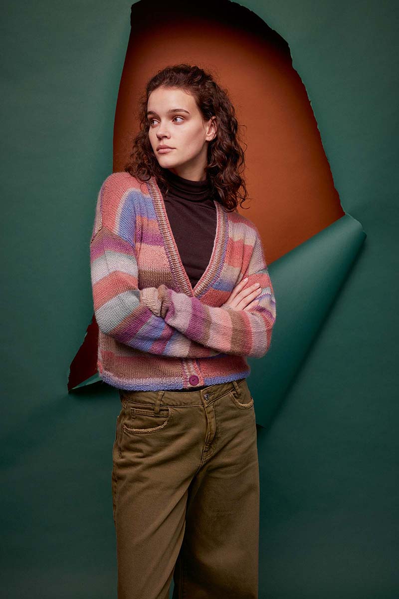 veste-aurora-laine-lang-yarns-tricot-tricoter-crocheter-automne-hiver-fil-pelote-aiguilles-modele-femme-catalogue 286-artlaine-com.jpg