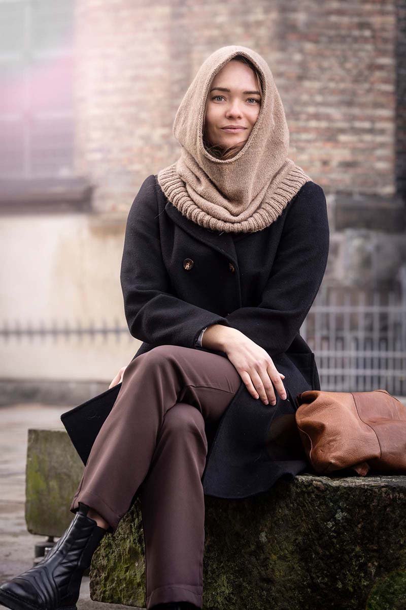 capuche-hoodie-femme-baby-alpaca-alpaga-laine-lang-yarns-easywash-fil-pelote-aiguille-tricoter-crocheter-tricot-modele-ouvrage-automne-hiver-artlaine-com.jpg